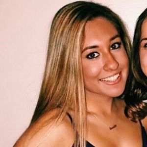 Meet your Posher, Daniela